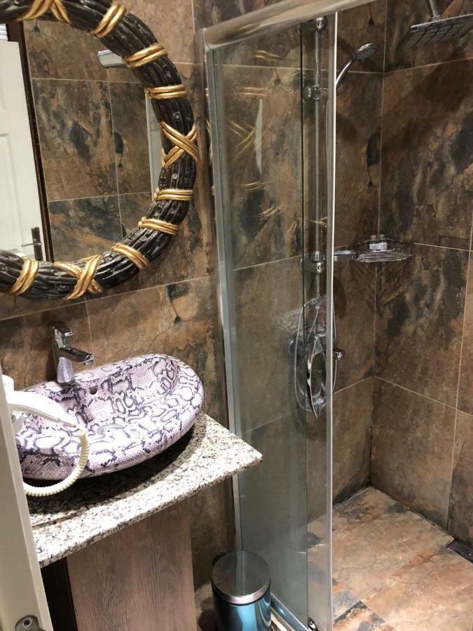 Guelhane Hotel Istanbul Exteriör bild